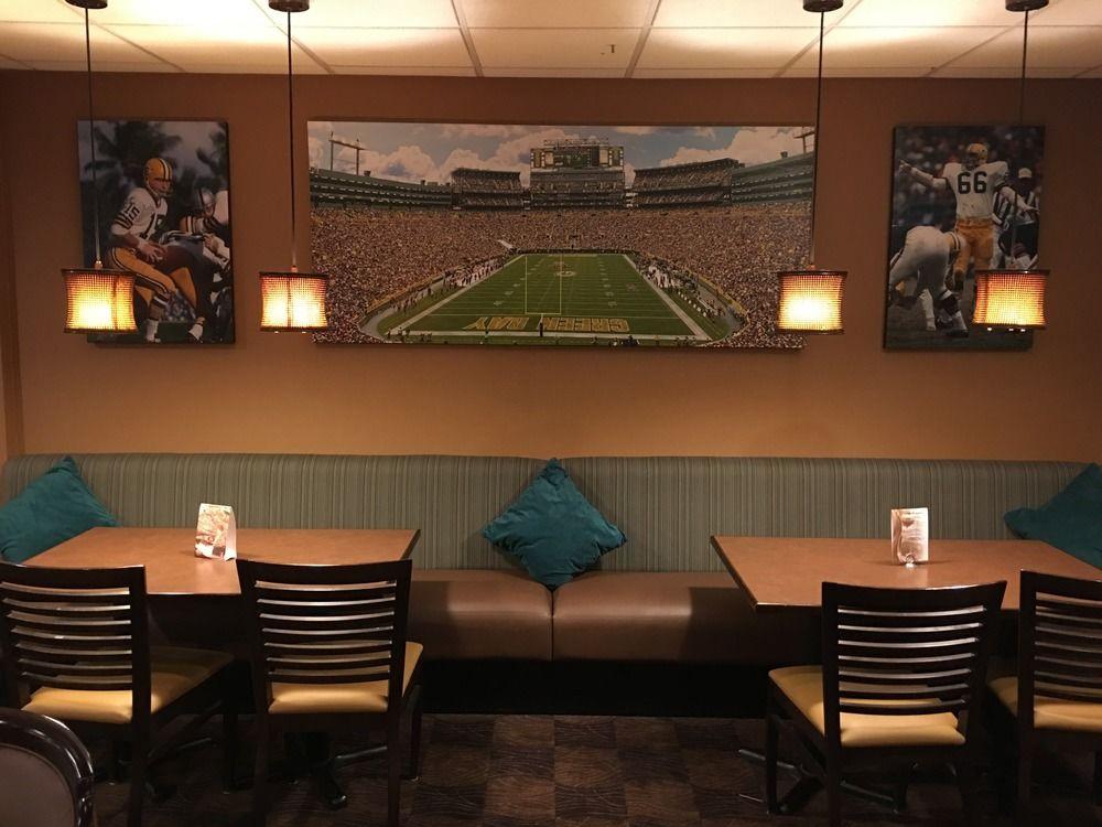 Four Points By Sheraton Milwaukee Airport Exteriör bild